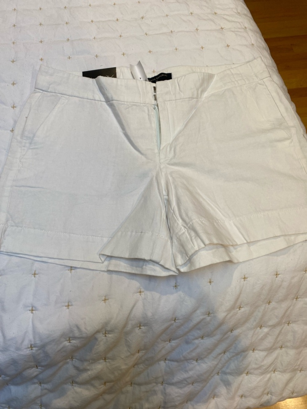 Banana Republic White High-Waist Linen-Blend Shorts